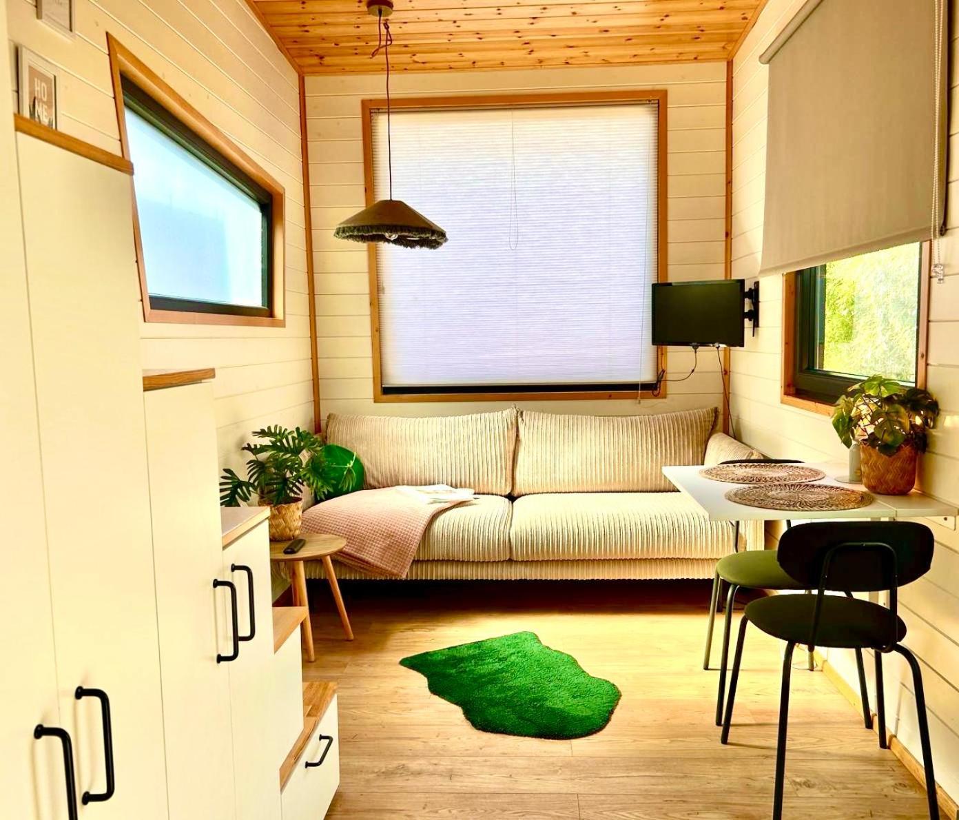 Tiny House With Garden And Jacuzzi Near Amsterdam Villa Vijfhuizen Bagian luar foto